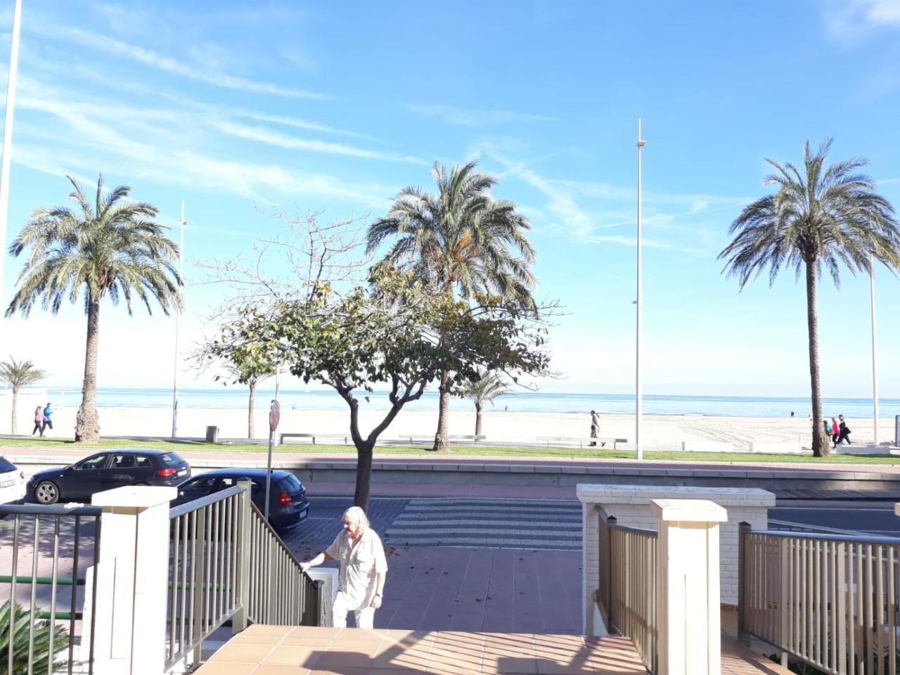 Infante Primera Linea Gandia Playa Solo Familias Playa de Gandia Ngoại thất bức ảnh