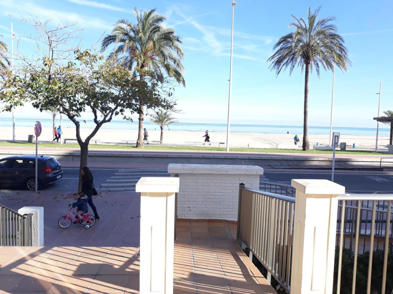 Infante Primera Linea Gandia Playa Solo Familias Playa de Gandia Ngoại thất bức ảnh
