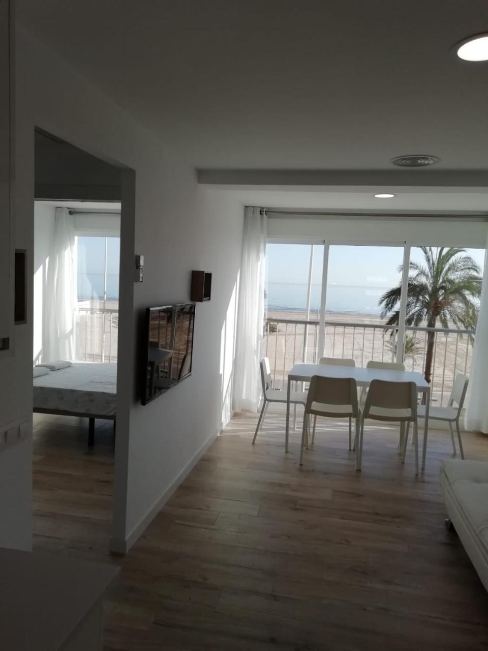 Infante Primera Linea Gandia Playa Apartment Playa de Gandia Ngoại thất bức ảnh